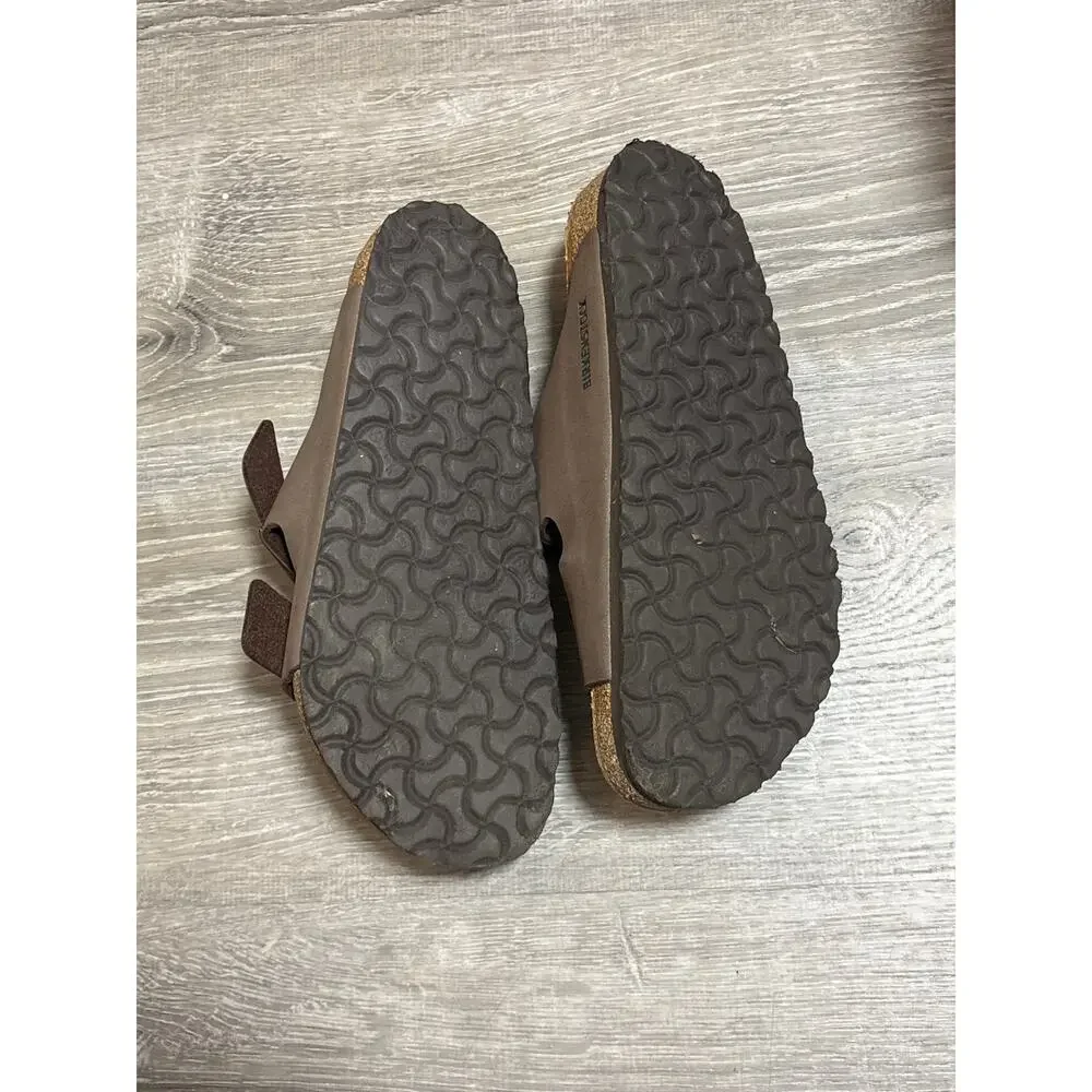Birkenstock 42 brown sandal men’s 42 (US 8.9-9 men’s)
